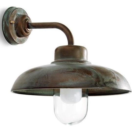 vonkajsie mosadzne lampa nastenna vodotesna patinovana mosadz starobyla balaton chatka antik renovacia vidiecky dom lovecky dom vinaren vinic pivnica osvetlenie vonkajsie na stenu moretti luce 1335.t.ar.jpg